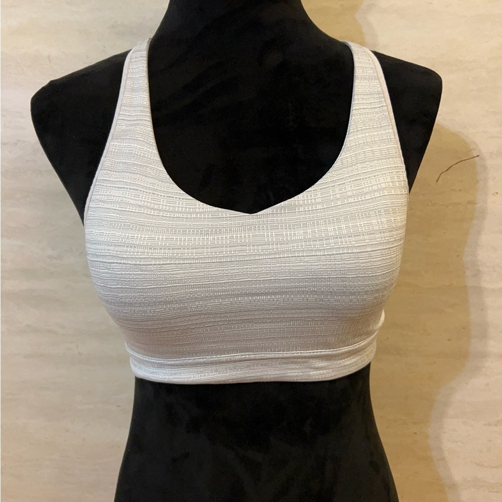 Athleta Sport Bra Strappy Crossback Gray Pull On
